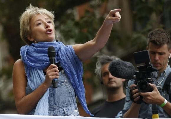 UK stars from Sting to Emma Thompson call on PM to help Syrian refugeesimage