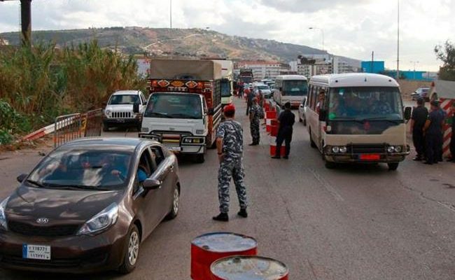 Lebanon arrests 3 Syrians for forging entry permits.image
