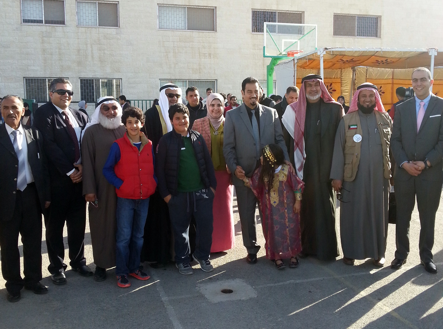 Kuwaiti campaign offers relief aid to Syrian refugees in Jordanimage