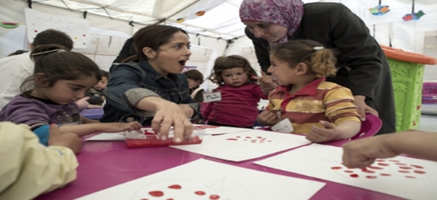 Salma Hayek Visits Lebanon with UNICEF to Raise Funds for Syrian Refugeesimage