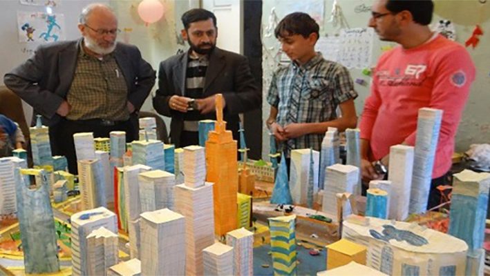 A Syrian Child Creates a 3D Design for Aleppo Cityimage