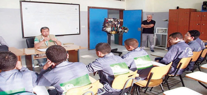 Saudi Arabia national campaign trains 3,000 Syrians in Lebanon for technical skillsimage