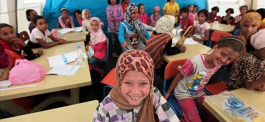 Overcrowding in Zaatari schools.. Problem needs solutionsimage