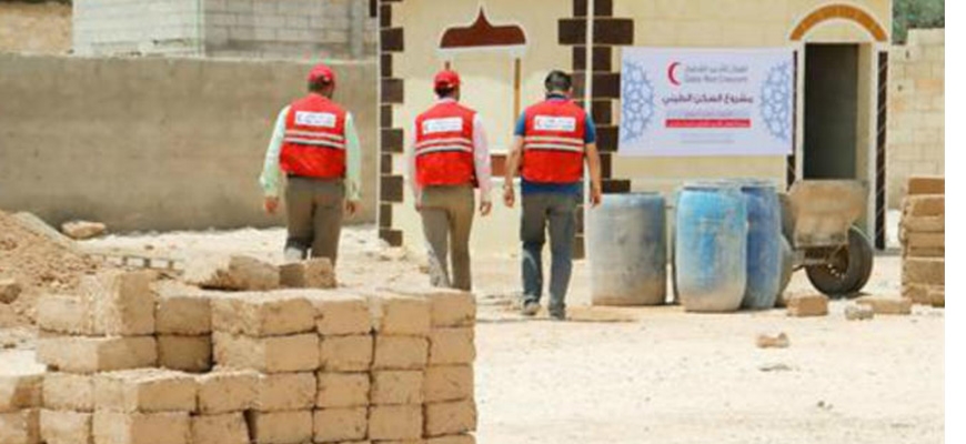 “Qatari Crescent” implemented mud houses projects for the displaced Syriansimage